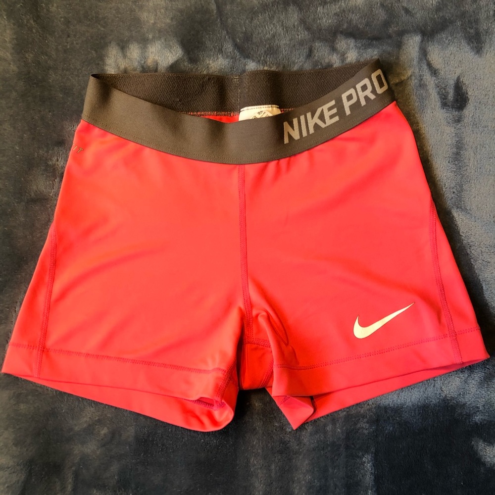 Nike Pro Pink Shorts size Small